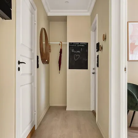 アパート Dinbnb I New 2021 I Sonos And Smart Tv ベルゲン