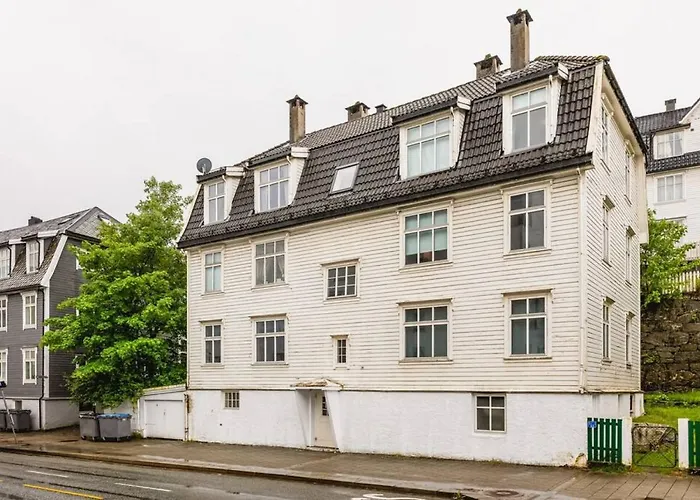 Dinbnb I New 2021 I Sonos And Smart Tv شقة *