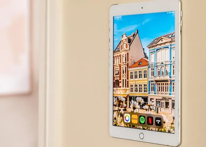 Dinbnb I New 2021 I Sonos And Smart Tv شقة *